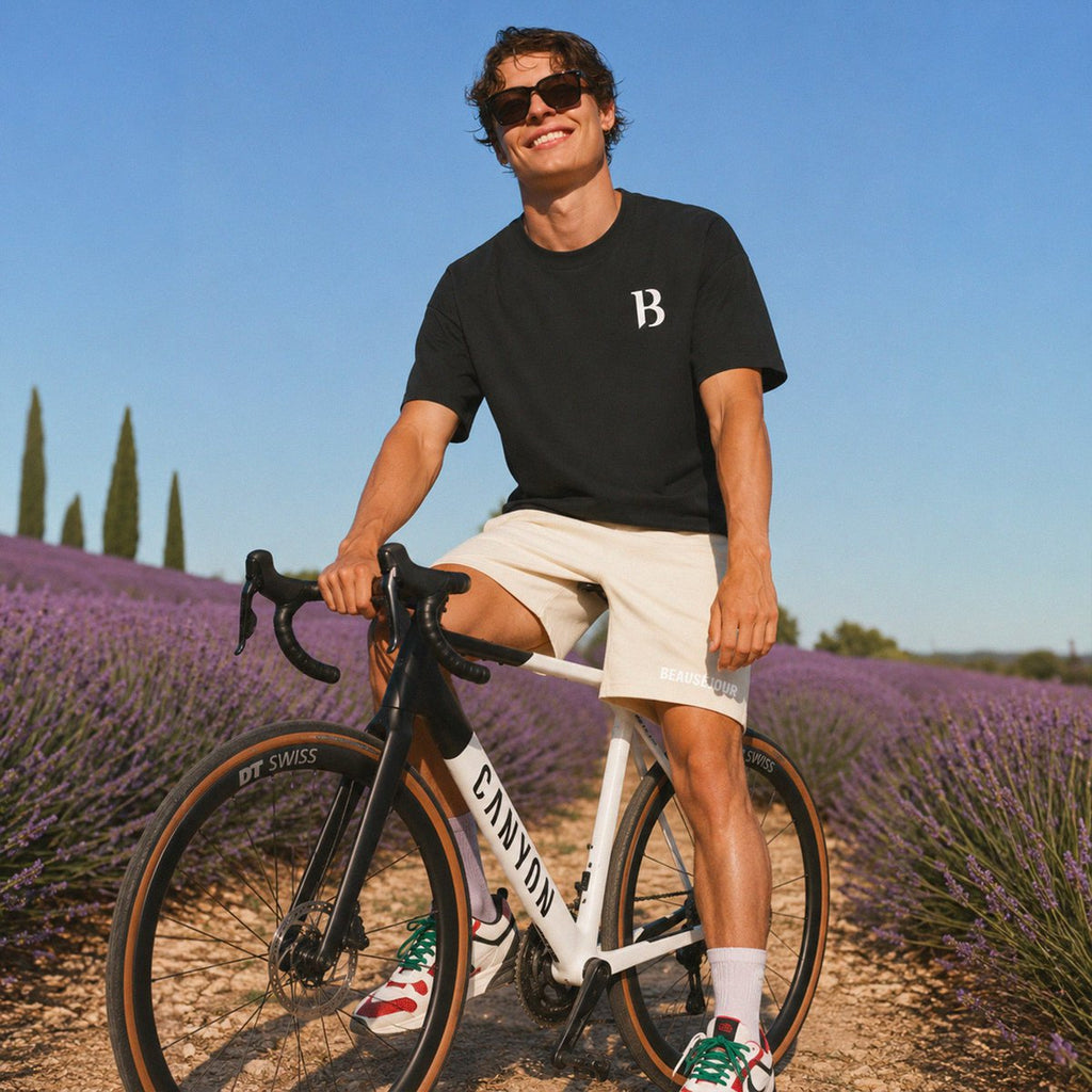 Signature B Beauséjour Boxy T-Shirt Schwarz | Bio-Baumwolle