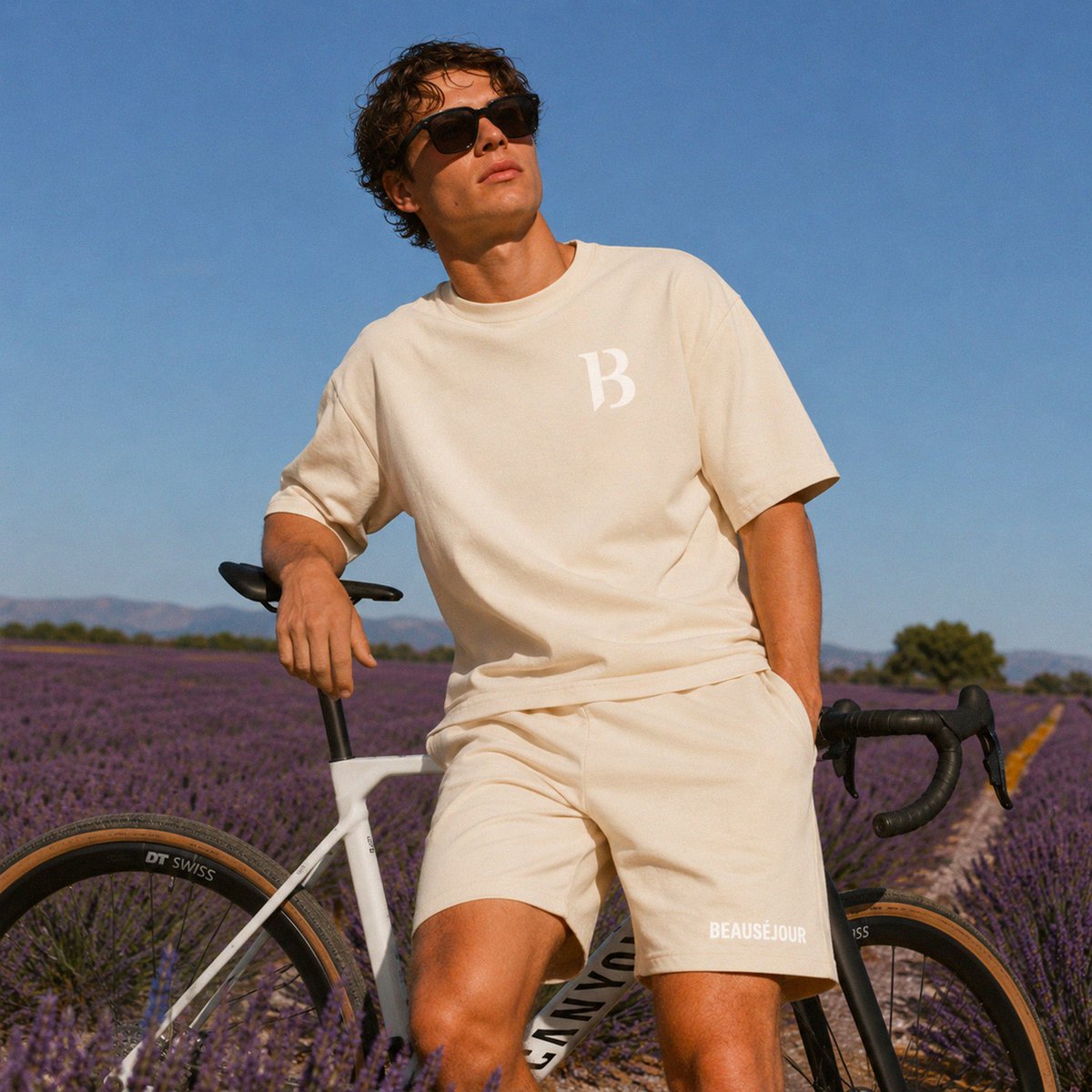Signature B Boxy T-Shirt Creme | Bio-Baumwolle | Beauséjour®